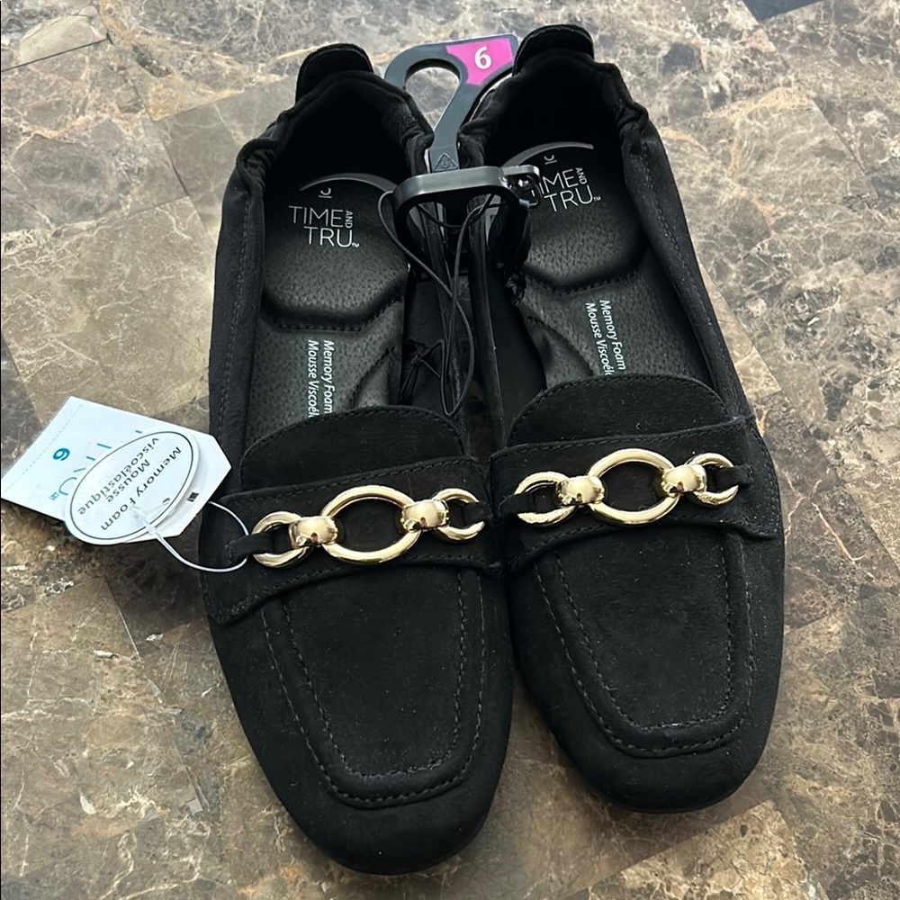 🆕 NWT Time and Tru Women's Black Flats with Gold Accent size 6 memory foam